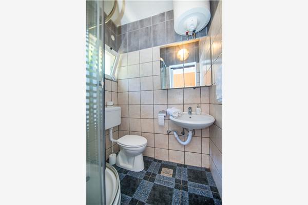 Apartment A2, for 3 persons