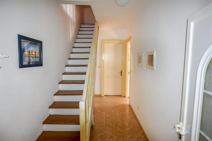 House K1, for 5 persons