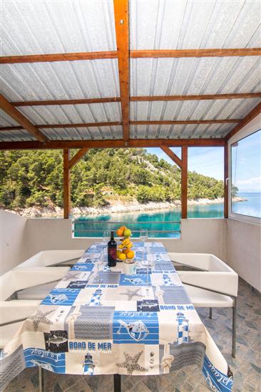 Apartment A4, for 3 persons