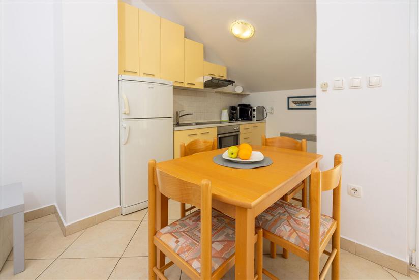 Apartman A2, na 4 osebe