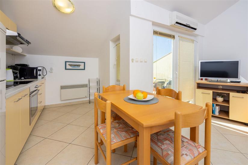 Apartman A2, na 4 osebe