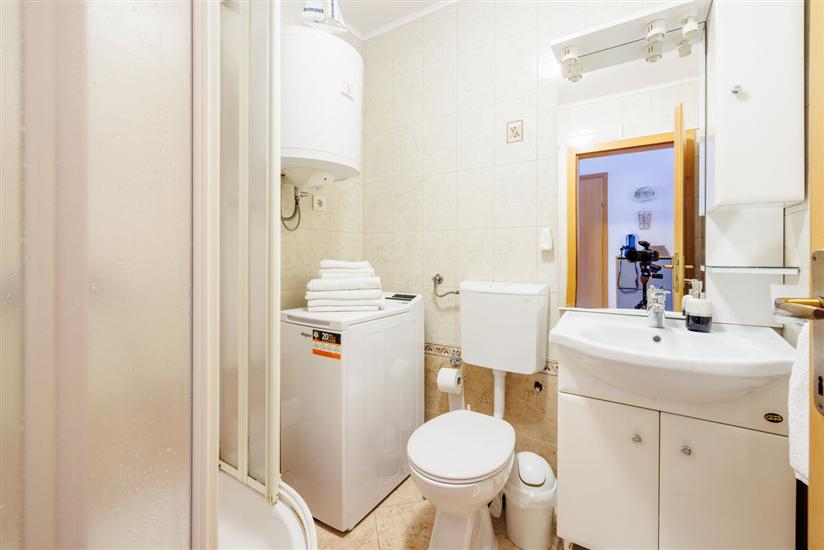 Apartment A1, for 4 persons