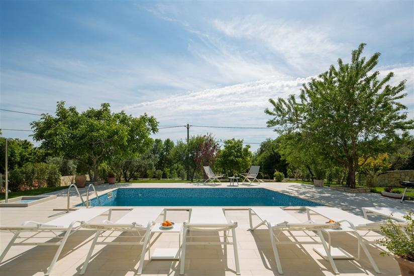 House K1, for 9 persons