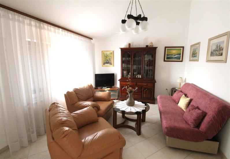 Apartment A2, for 4 persons