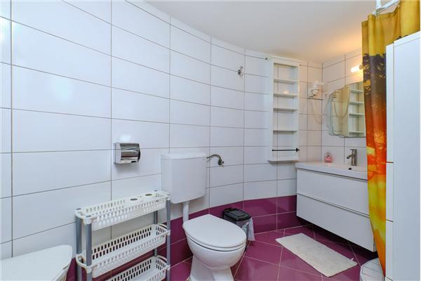 Apartment A2, for 3 persons