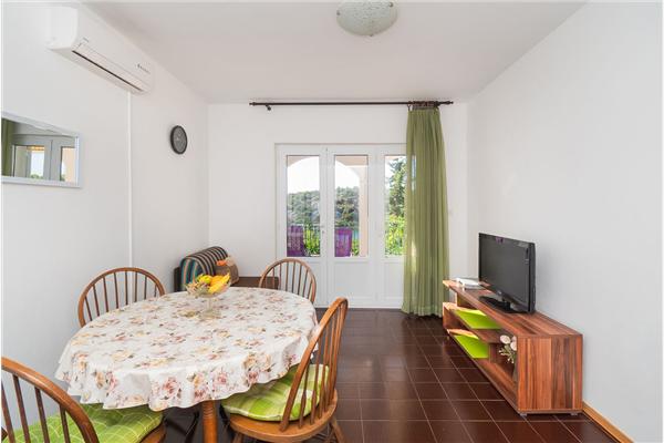 Apartment A1, for 4 persons