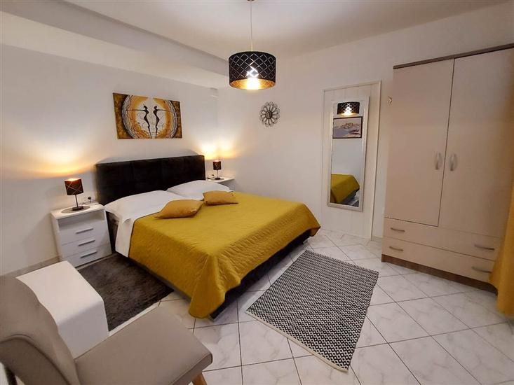 Apartment A1, for 4 persons