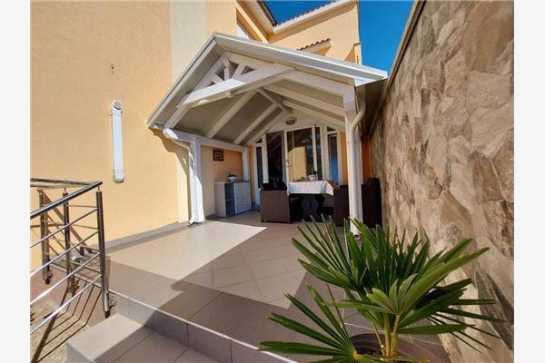 Apartment A1, for 4 persons