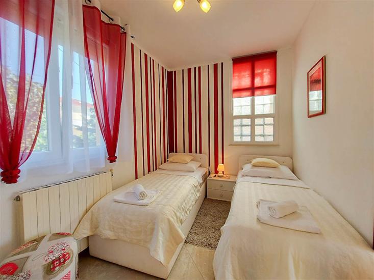 Apartment A2, for 4 persons