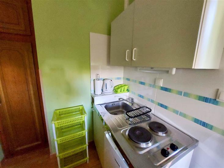 Room S1, for 2 persons