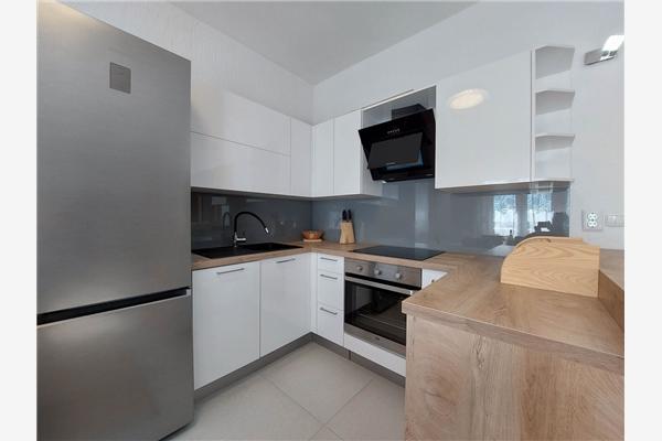 House A1, for 10 persons