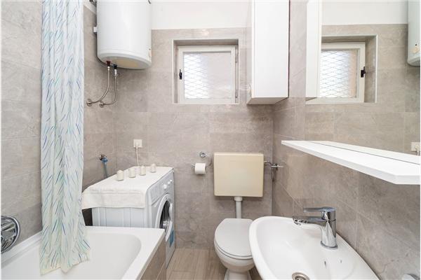 Apartment A1, for 6 persons