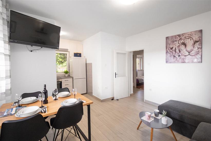 Apartment A1, for 6 persons