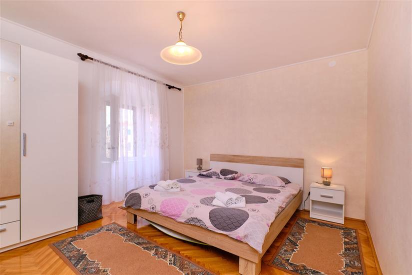 Apartment A1, for 6 persons
