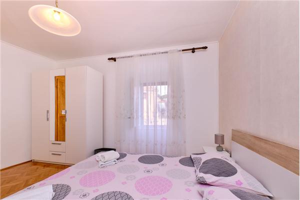 Apartment A1, for 6 persons
