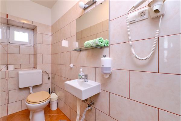 Apartment A1, for 6 persons