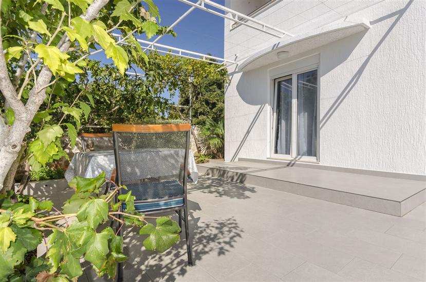 Apartment A1, for 3 persons