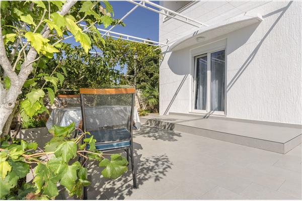 Apartment A1, for 3 persons