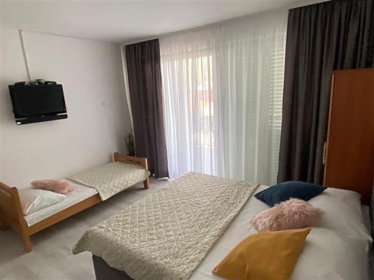 Apartment A5, for 3 persons