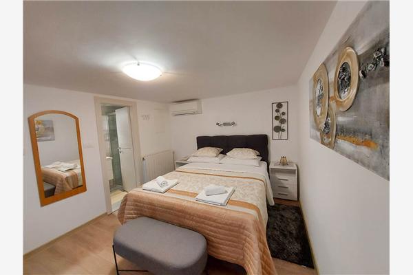 Apartment A4, for 3 persons