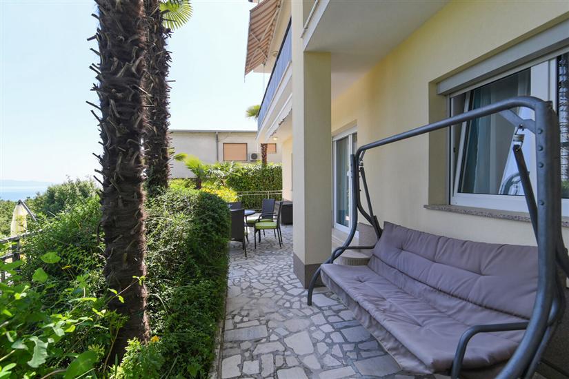 Apartments Grozić A2