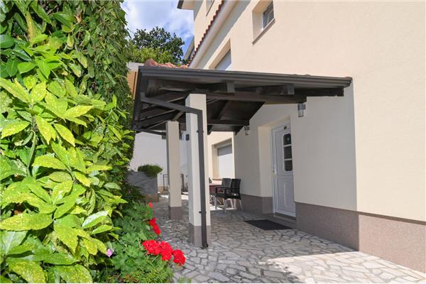 Apartment A1, for 6 persons