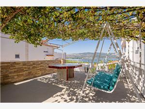 Apartma Split in Riviera Trogir,RezervirajBeganovicOd 144 €