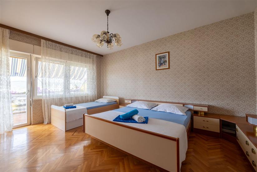 Apartment A1, for 6 persons