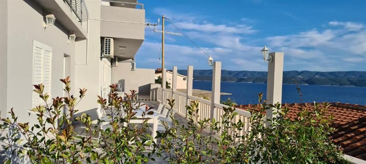 Apartment A1, for 6 persons