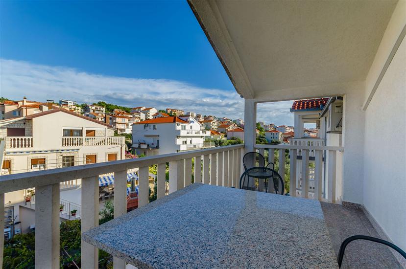 Apartment A6, for 3 persons