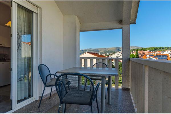 Apartment A9, for 3 persons