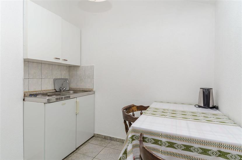 Apartment A9, for 3 persons