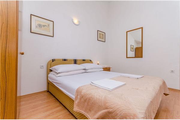 Apartment A9, for 3 persons