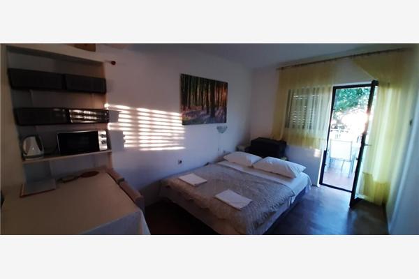 Apartment A2, for 6 persons