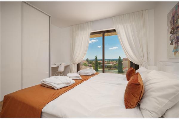 House K1, for 10 persons