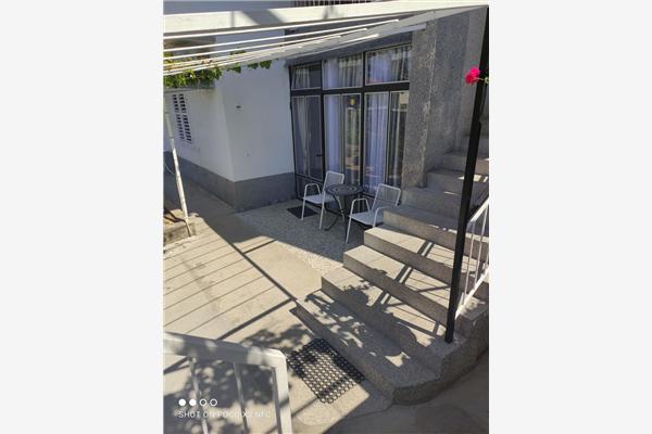 Apartment A1, for 9 persons