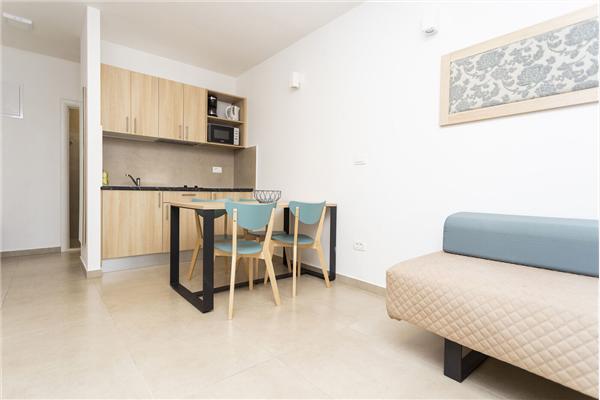 Apartment A8, for 3 persons