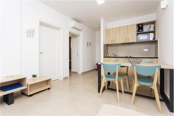 Apartment A14, for 3 persons