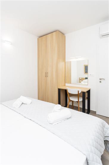 Apartment A16, for 3 persons