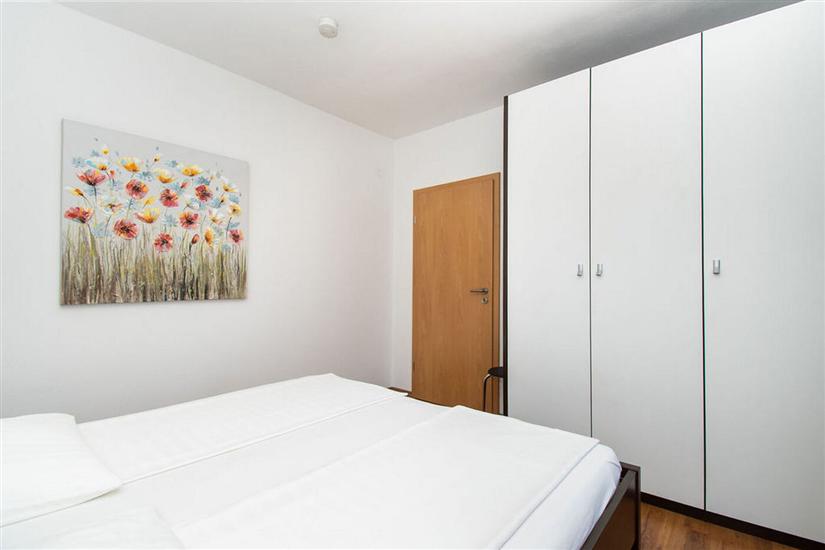 Apartment A1, for 3 persons