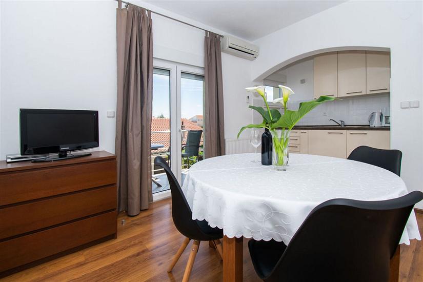 Apartment A1, for 3 persons
