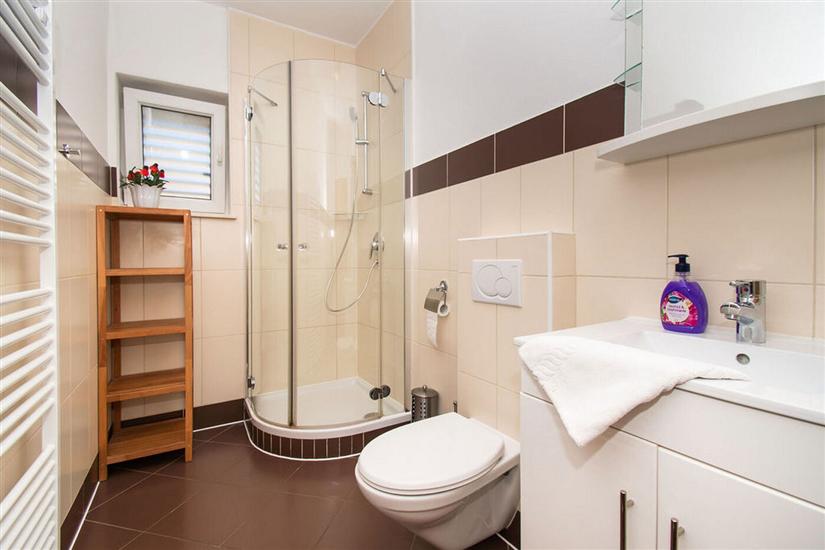 Apartment A2, for 4 persons