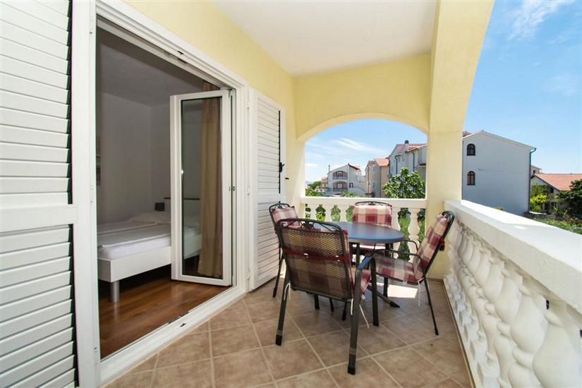 Apartment A2, for 4 persons