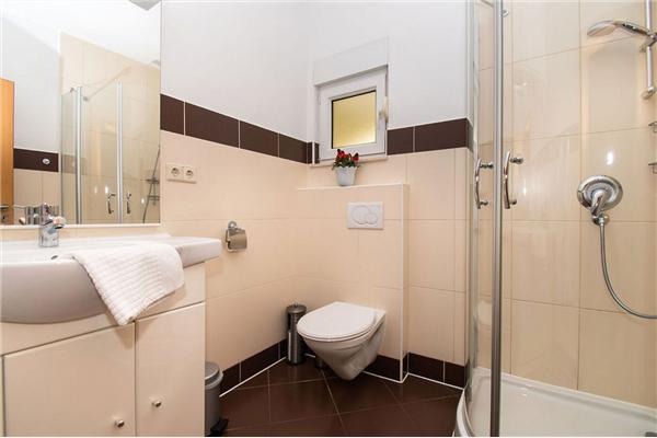 Apartment A3, for 5 persons