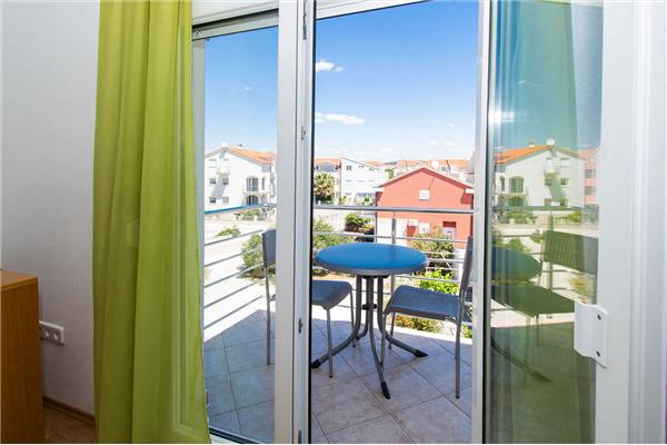 Apartment A4, for 3 persons