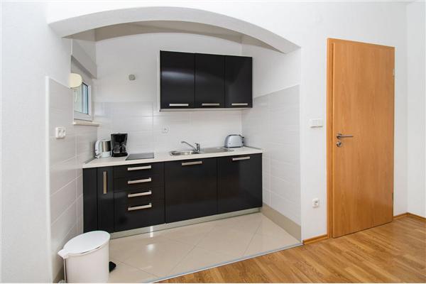 Apartment A4, for 3 persons