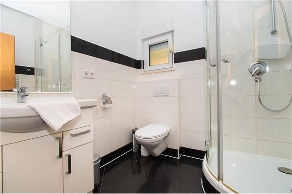 Apartment A6, for 5 persons