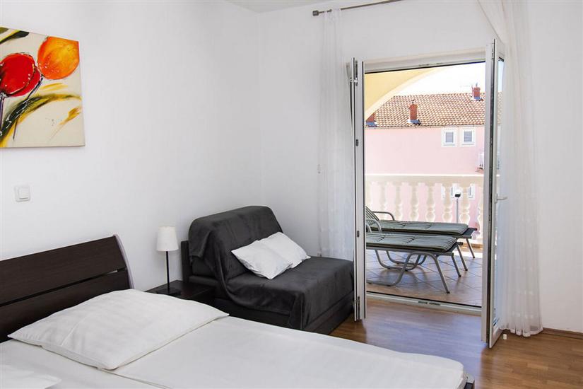Apartment A6, for 5 persons