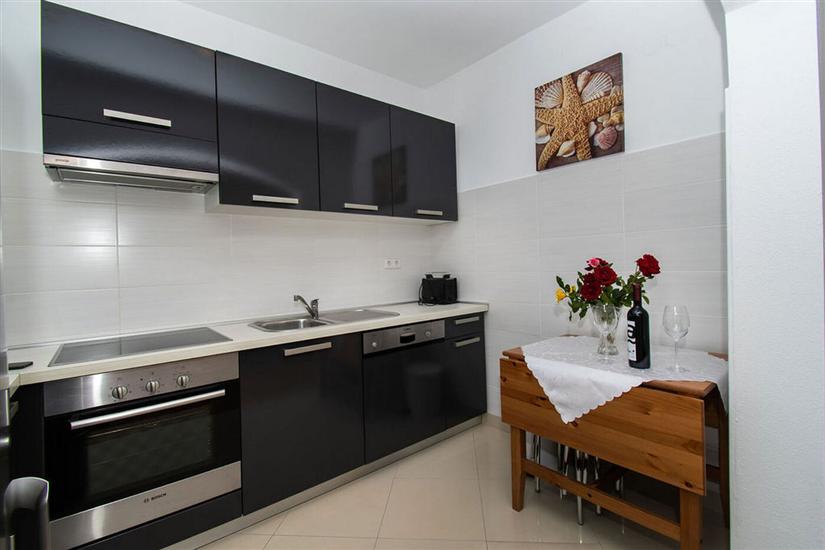 Apartment A6, for 5 persons