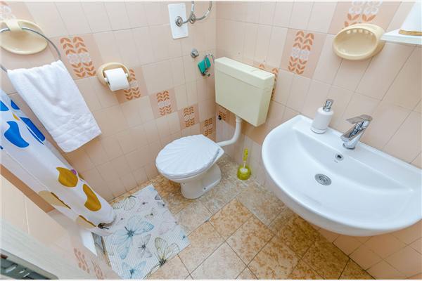 Apartment A2, for 3 persons